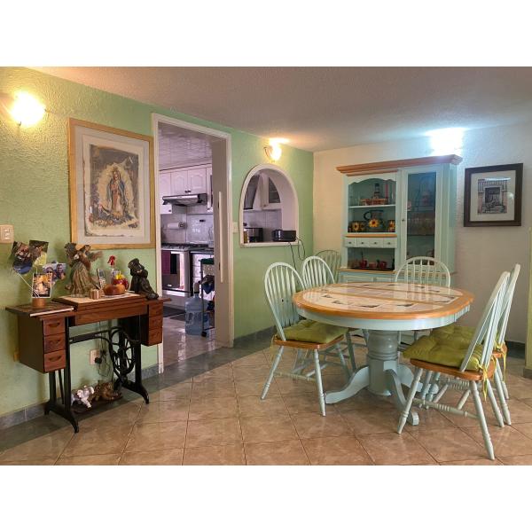 CASA EN VENTA EN  VIVEROS DE LA LOMA**** TLALNEPANTLA DE BAZ. EDO. DE MÉXICO.