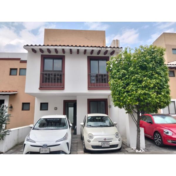 CASA EN VENTA EN FRACCIONAMIENTO LA TOSCANA**** EN LERMA**** ESTADO DE MÉXICO.