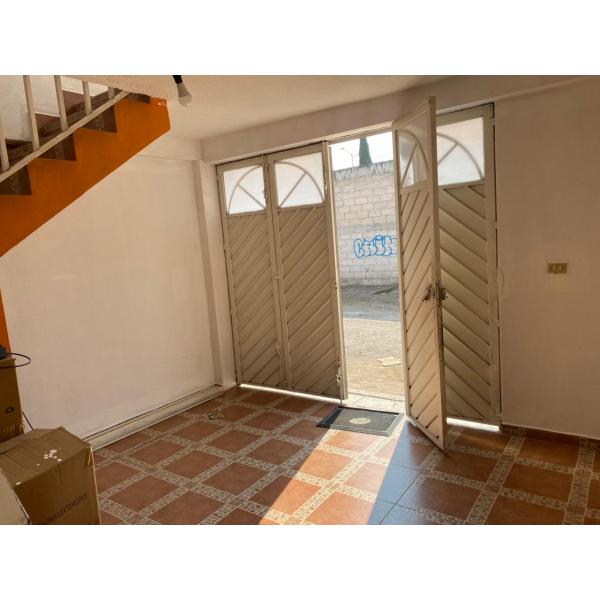 EDIFICIO HABITACIONAL CON ACCESORIAS  EN VENTA EN TULTITLÁN**** EDO. MÉXICO.