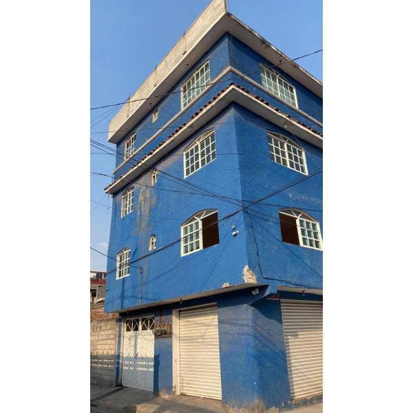 EDIFICIO HABITACIONAL CON ACCESORIAS  EN VENTA EN TULTITLÁN**** EDO. MÉXICO.